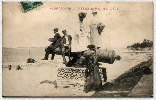 moul02